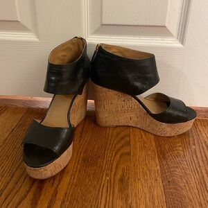 Nine West black wedges 8M